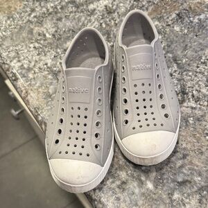 Native Kids Gray Water Shoes